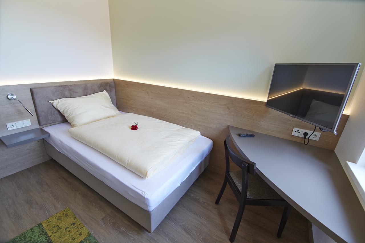 Gasthof Zum Kirchenwirt Hotel Schardenberg Ngoại thất bức ảnh